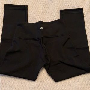 Lululemon capris